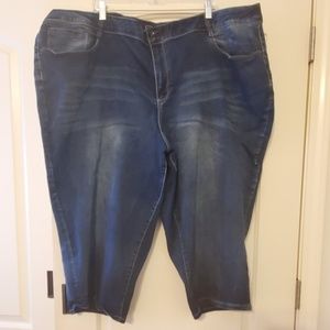 Cato Shorts - Cato size 32W Jean capris Cato Shorts - Cato size 32W Jean capris